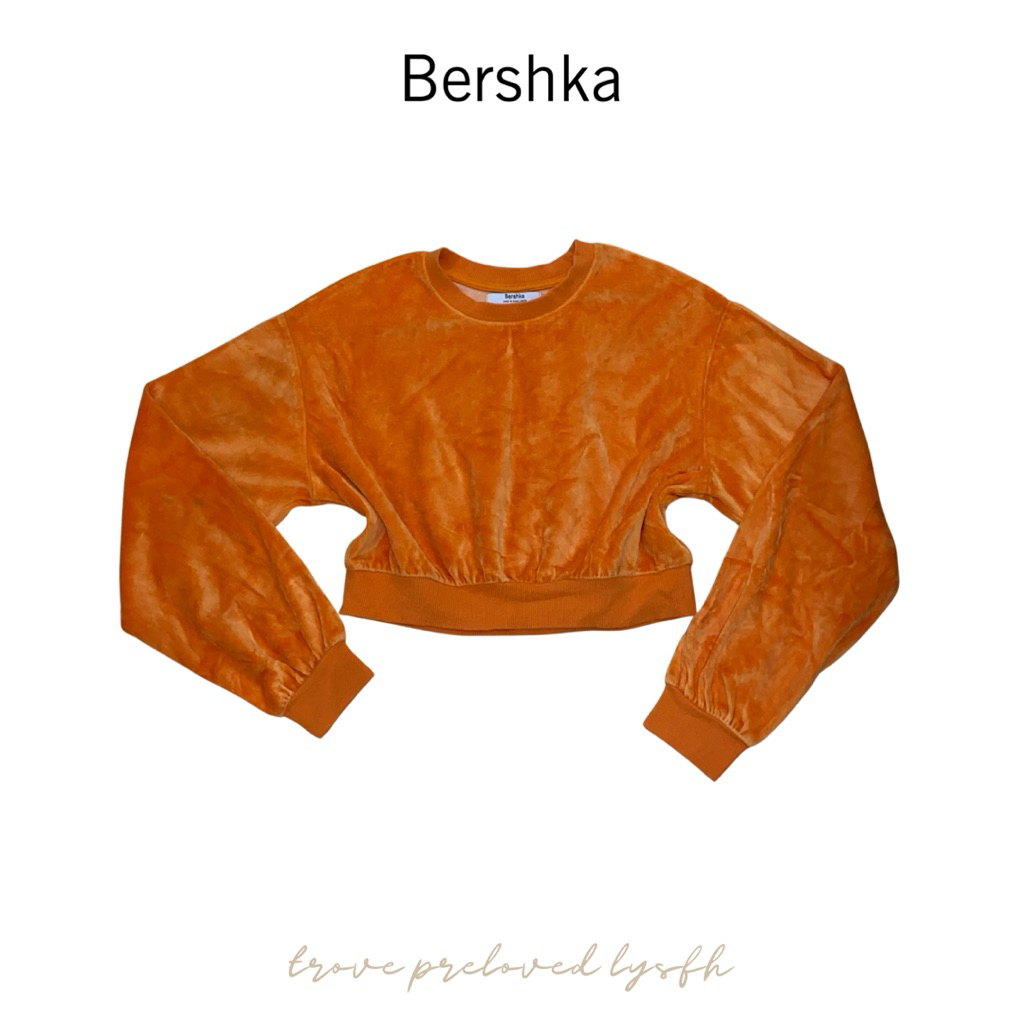PRELOVED sweater crop bershka