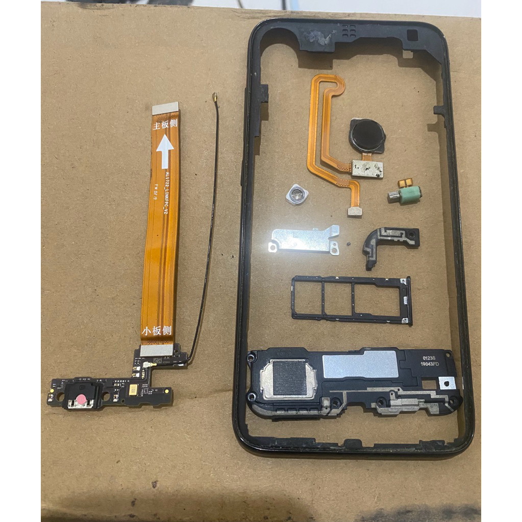 SPAREPART XIAOMI MI PLAY COPOTAN NORMAL