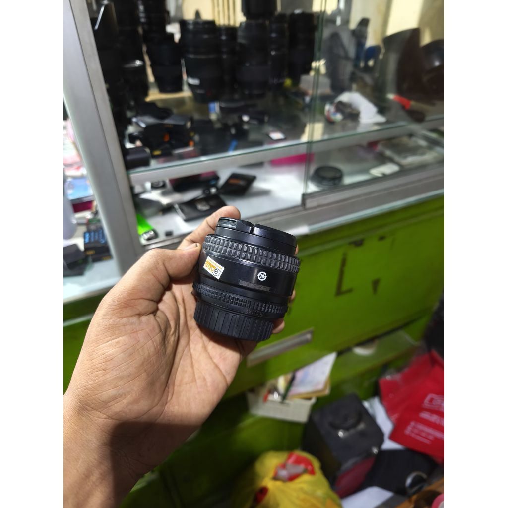 lensa fix 50mm f1.4 Nikon tajam bokeh
