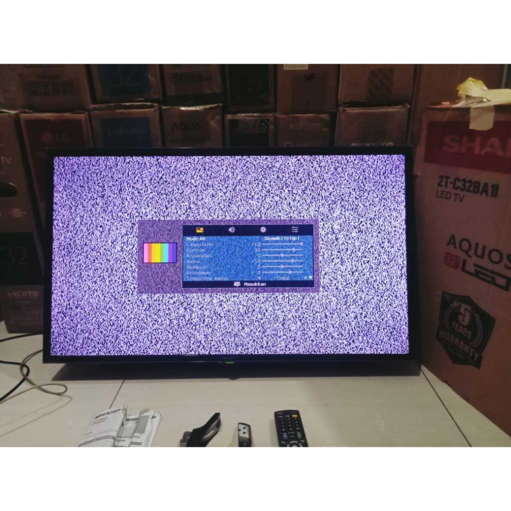 TV LED SHARP DIGITAL 32 INC KONDISI BEKAS MASIH SEGEL (5285R)