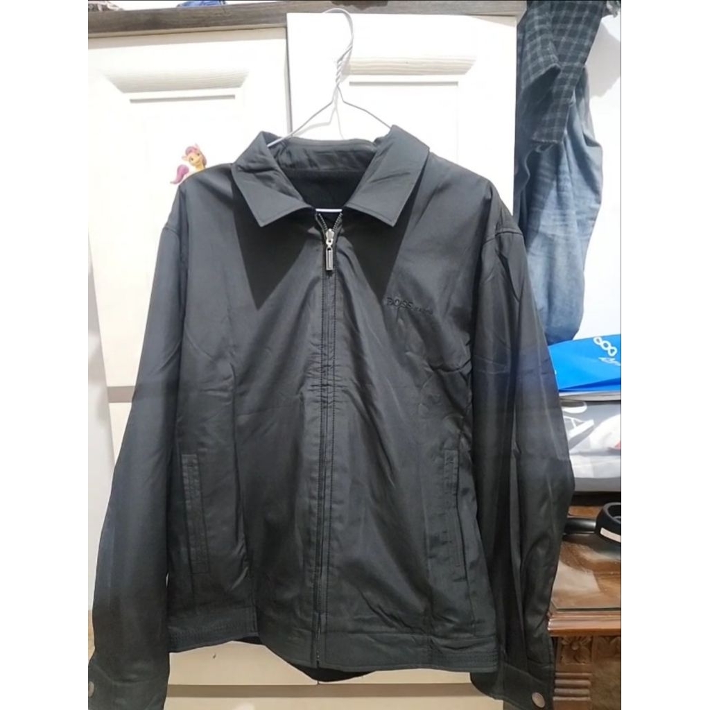 jaket boss classic