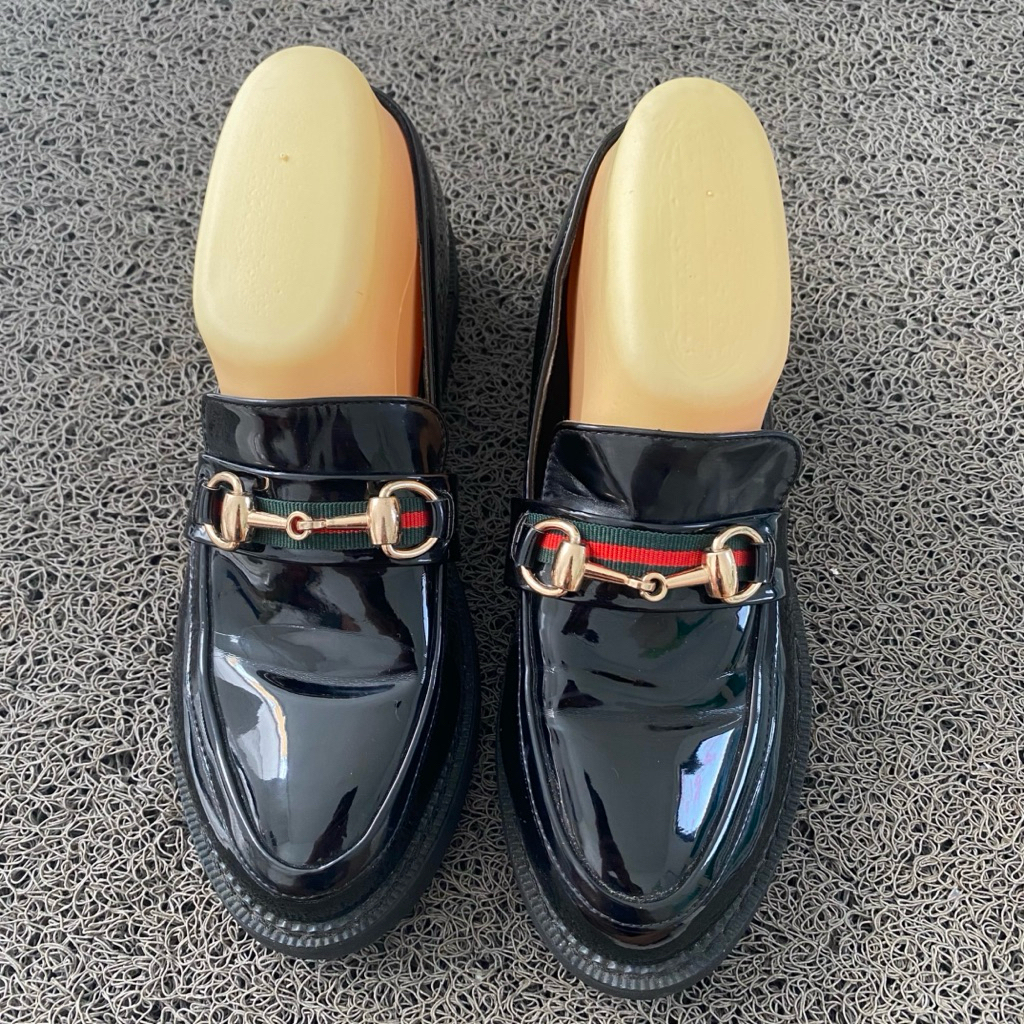 preloved sepatu loafer wanita sz 37