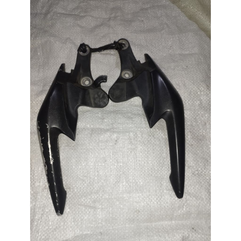 behel begel planger CBR 150R old tahun 2014