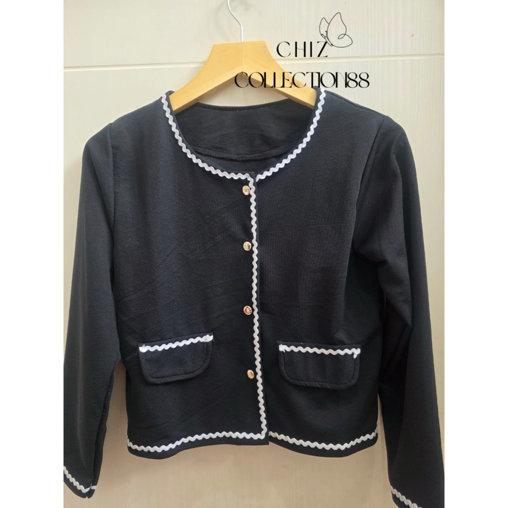 Cardigan lengan panjang lis putih