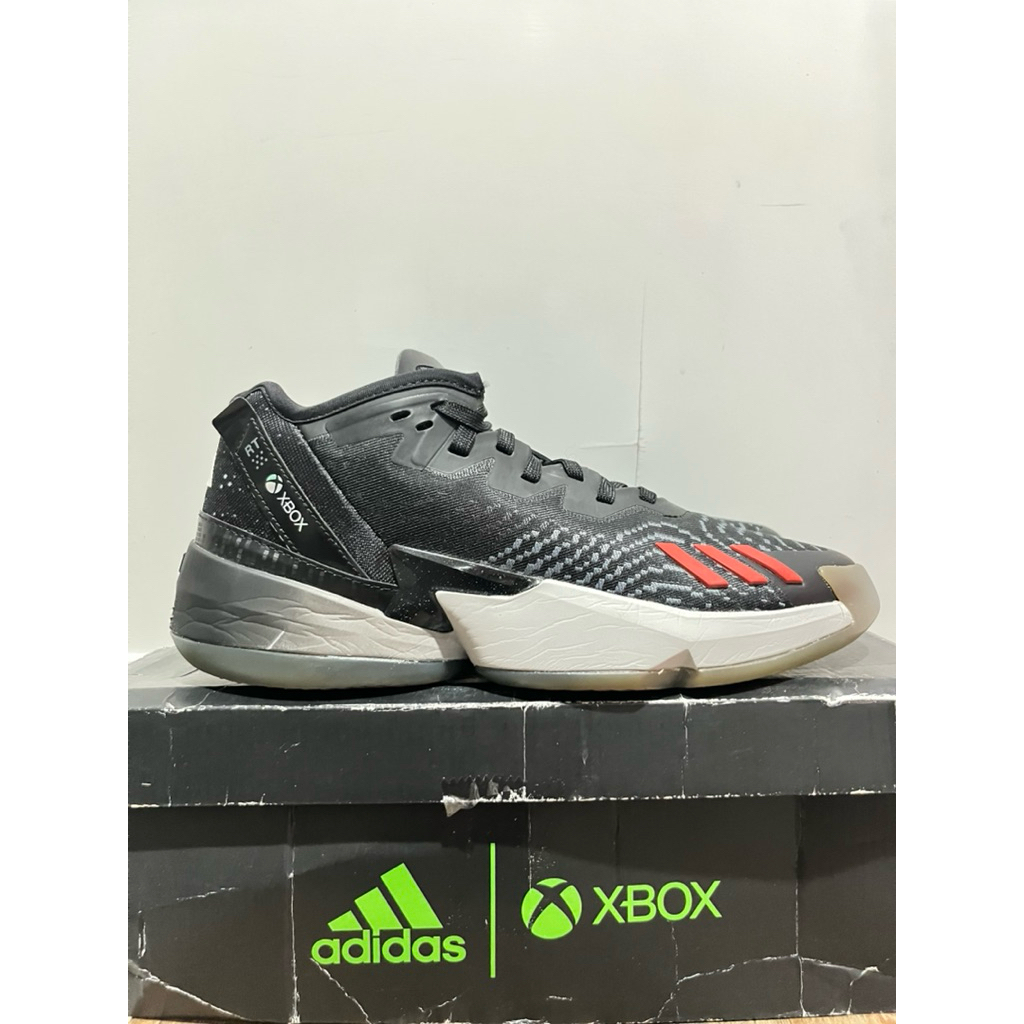 Adidas don issue 4 x Xbox