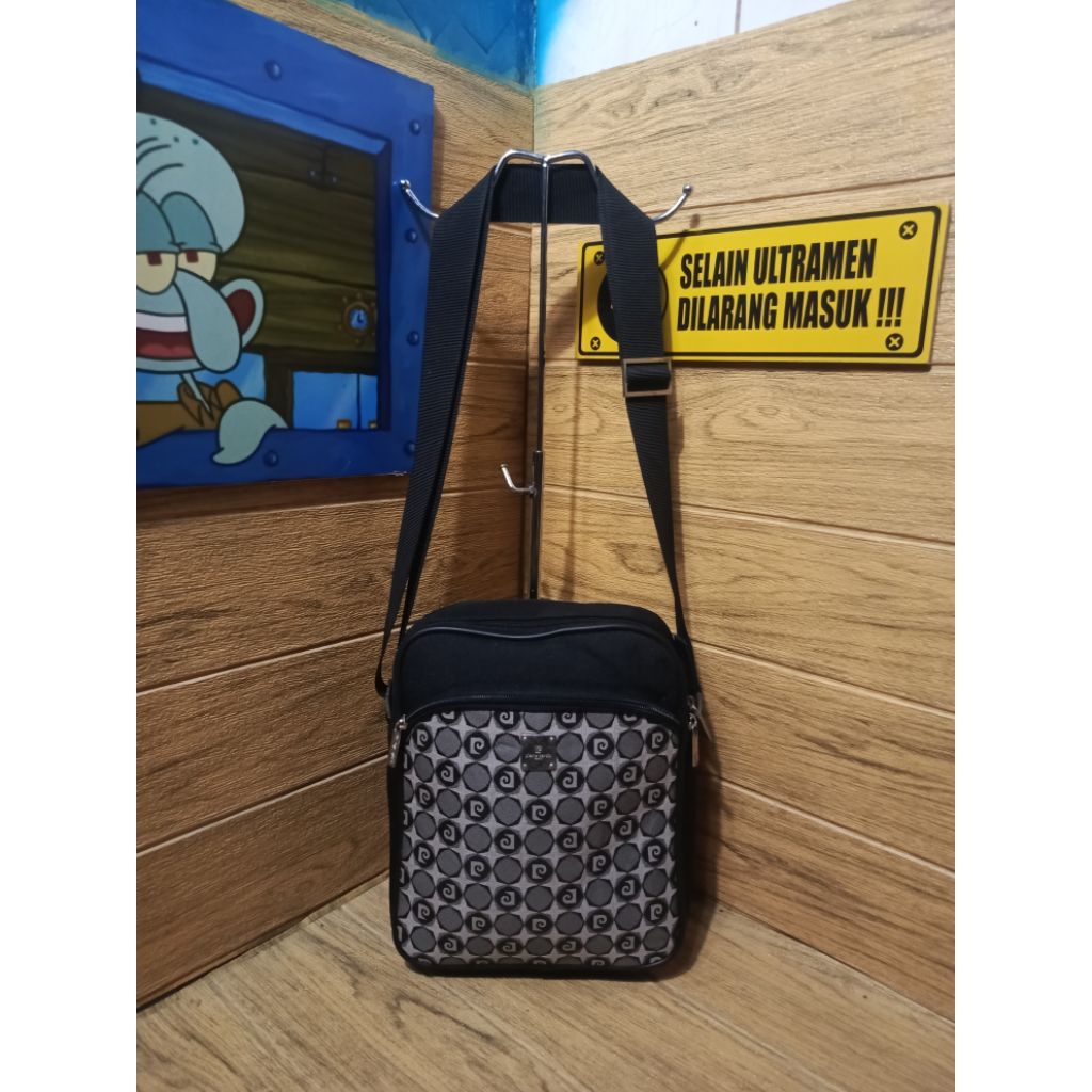 Tas slempang Pierre Cardin second original