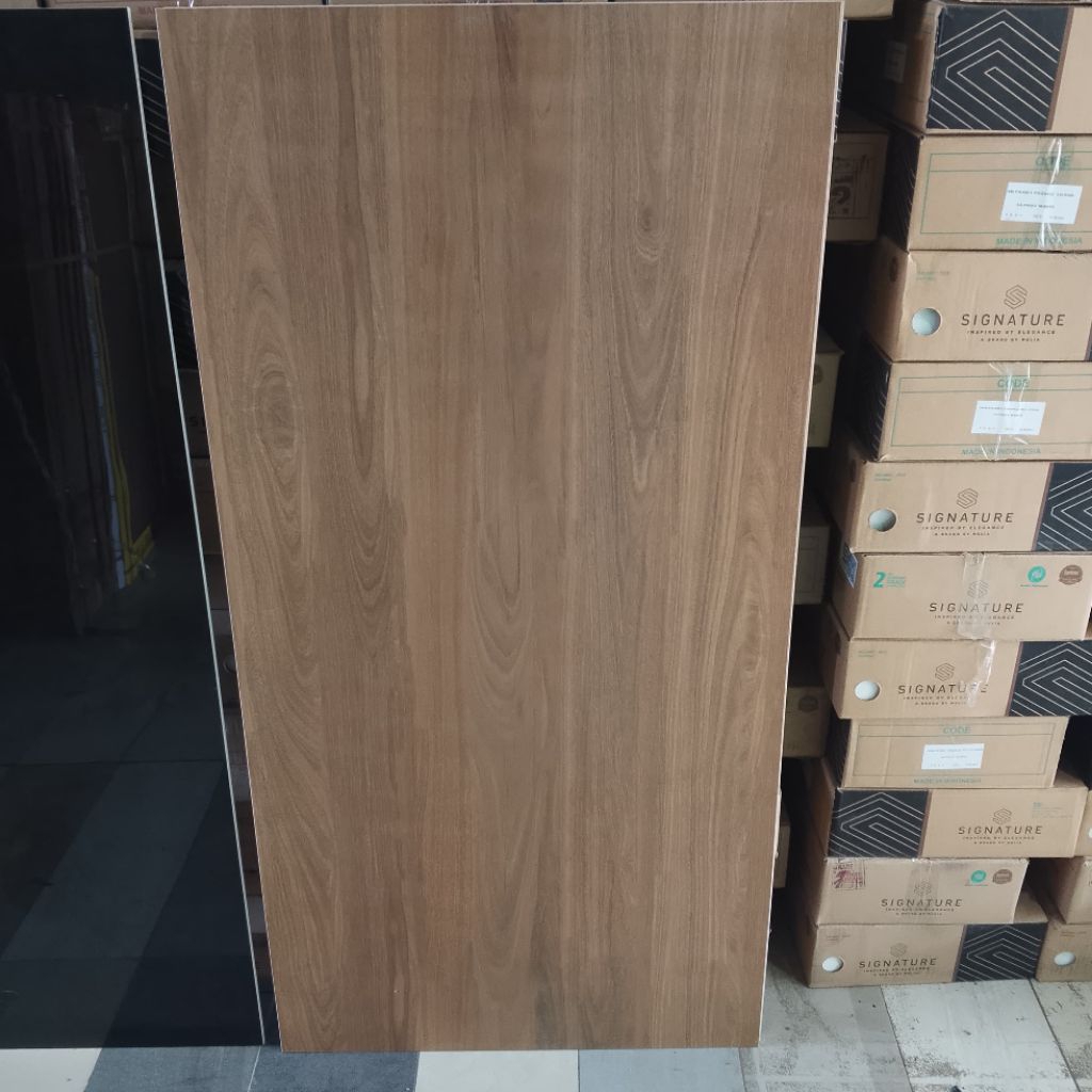 Granit Lantai 60x120 motif kayu cacasia wood