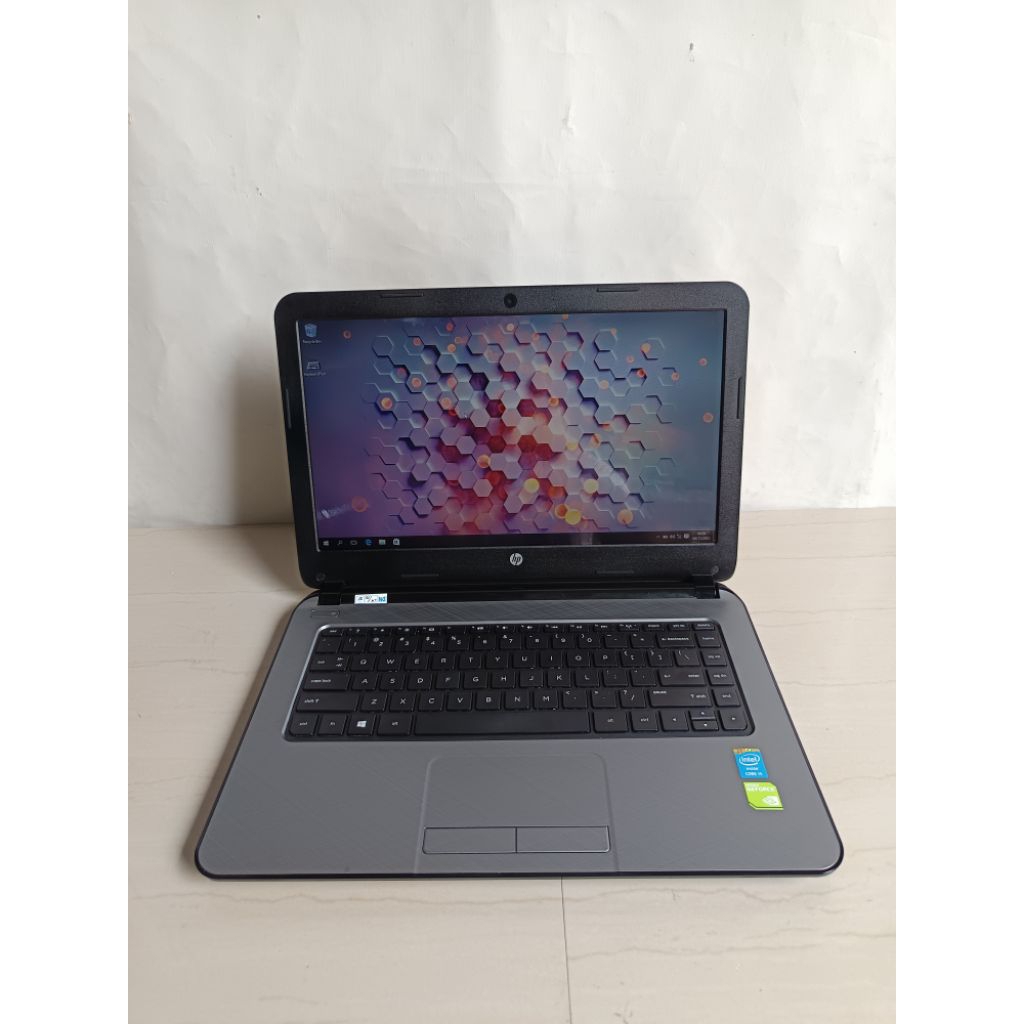 laptop hp ram 8gb /16 gb