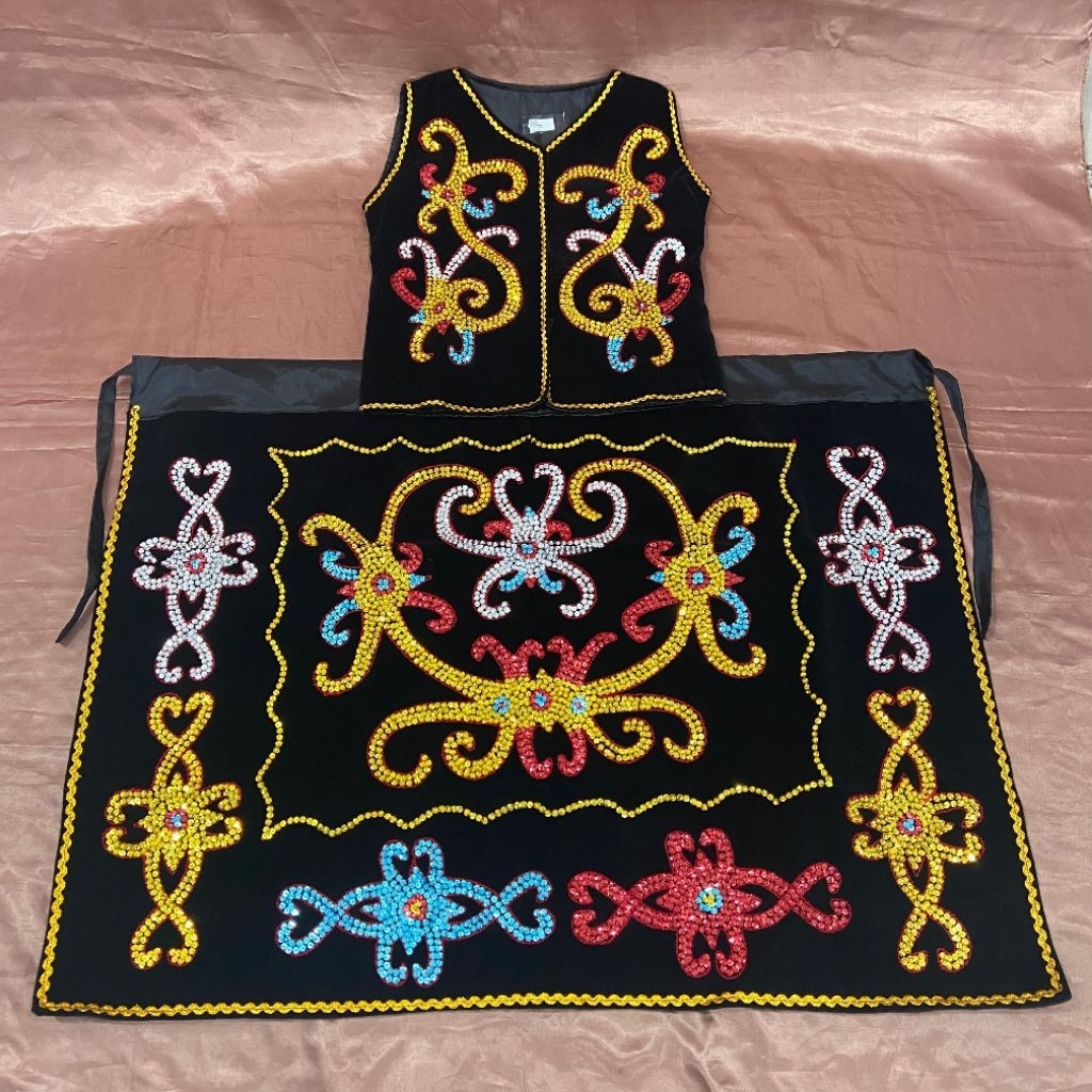 PAKAIAN ADAT TRADISIONAL DAYAK PREMIUM ANAK - PAKAIAN ADAT TRADISIONAL ANAK SD