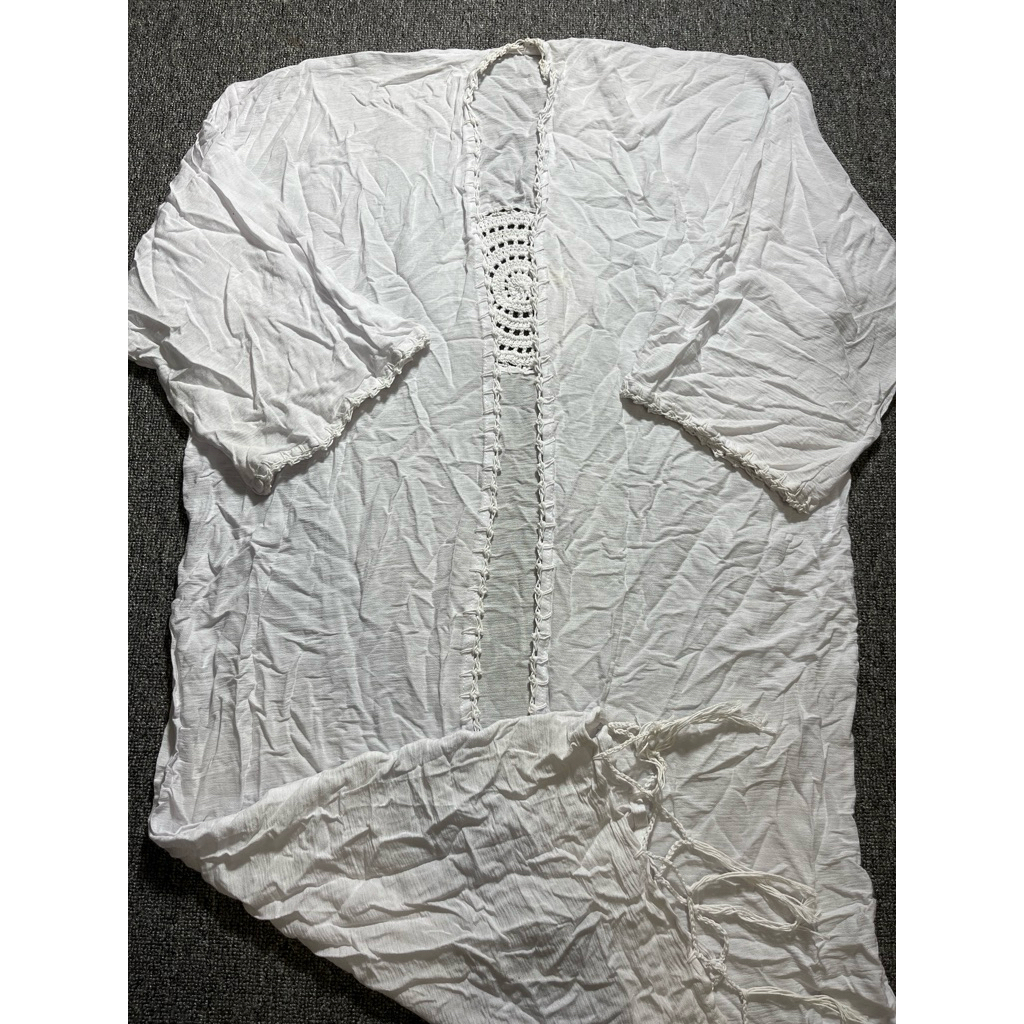 outer pantai putih (preloved)