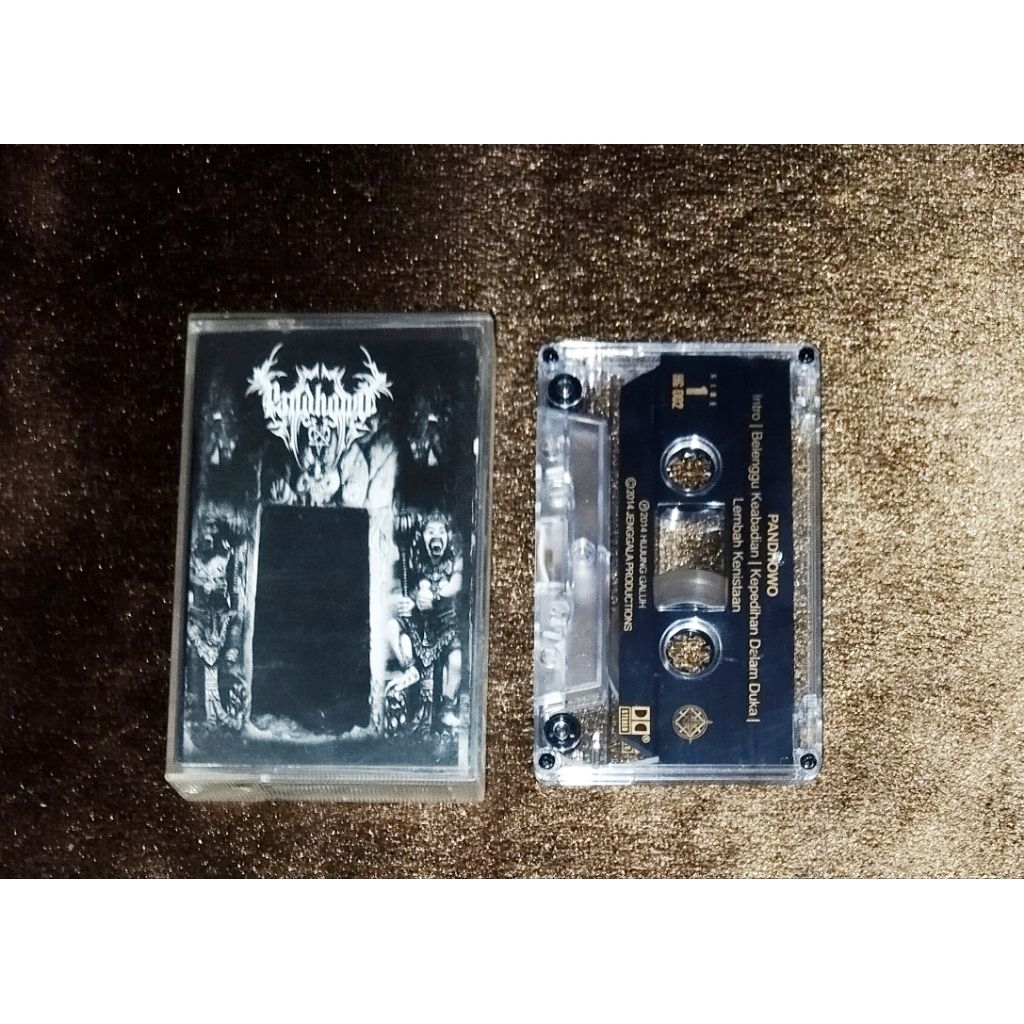 kaset pita PANDHOWO ( Black metal )