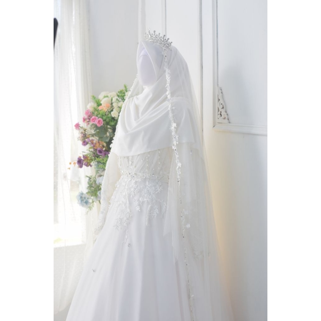 Gaun Broken white by Annur Label Butik