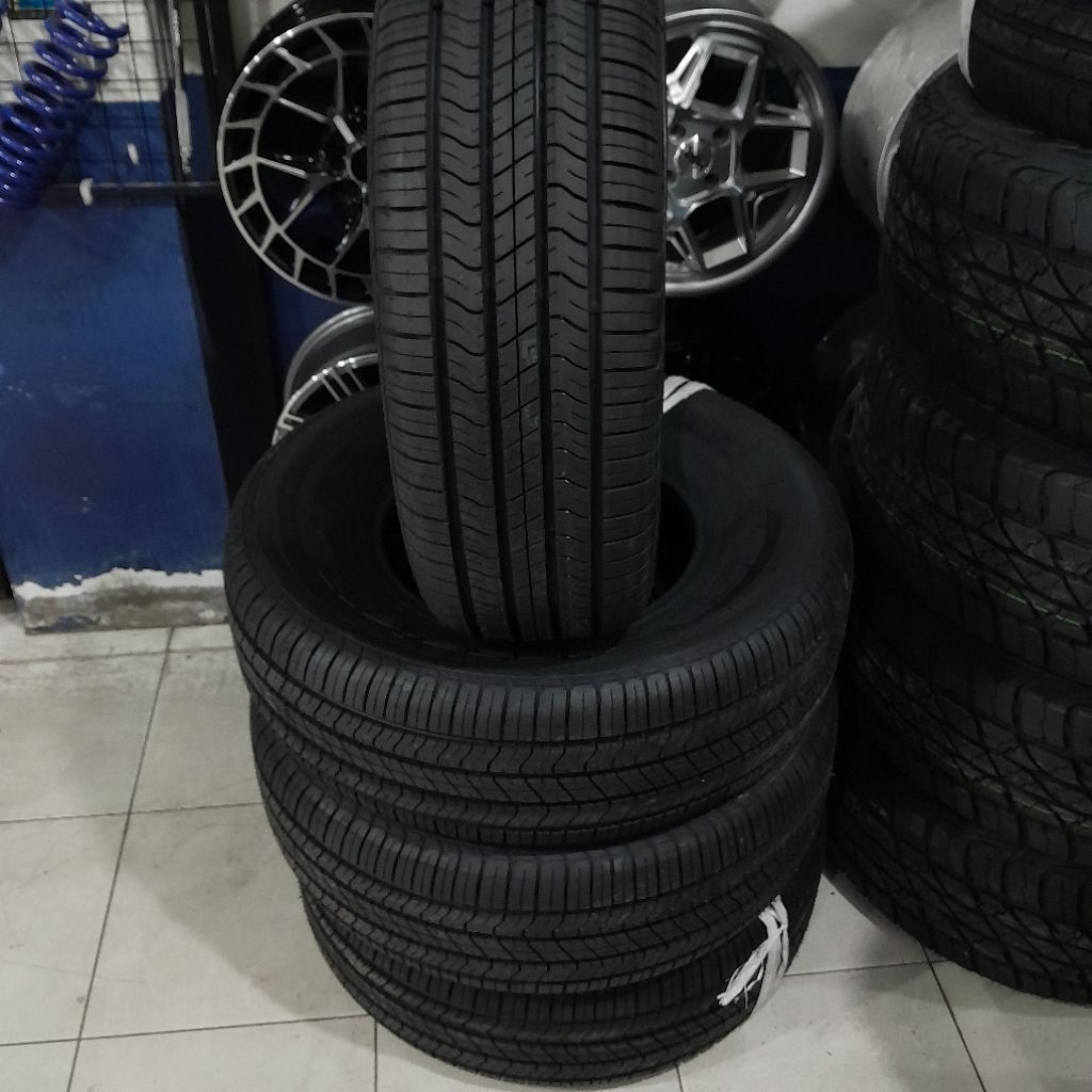 ban mobil 265 75 16 untuk triton.pajero.fortuner.hilux ban second super bagus