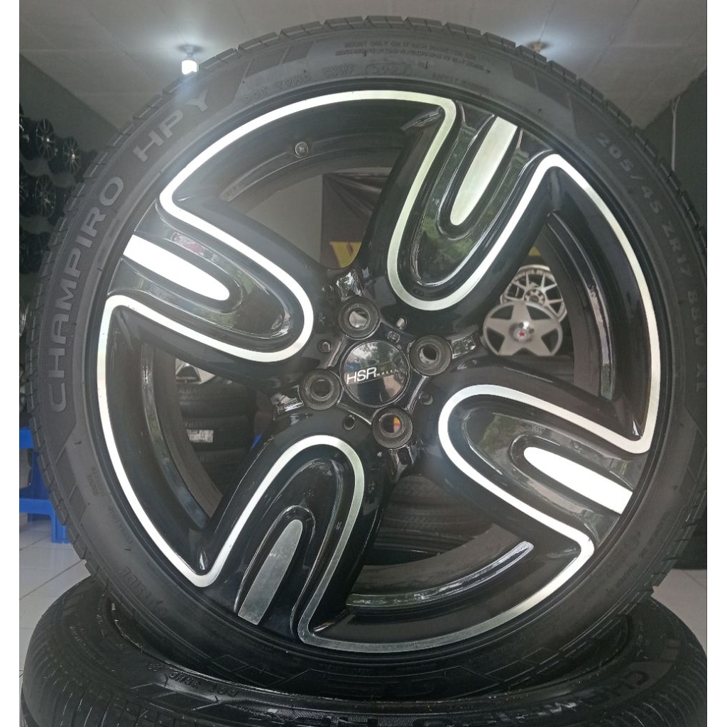 velg HSR R17 second