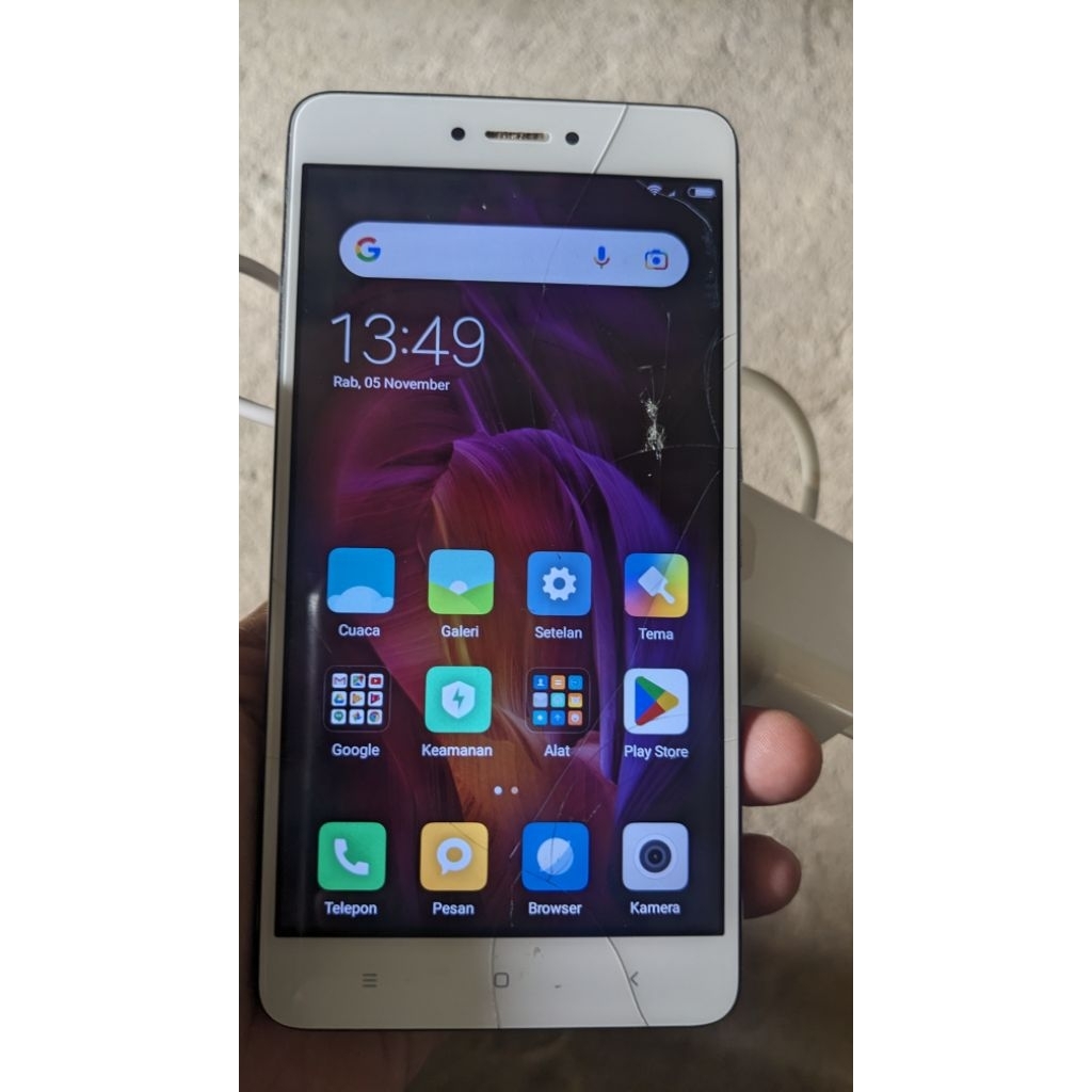 Hp second redmi not 4x minus ts retak harian lancar