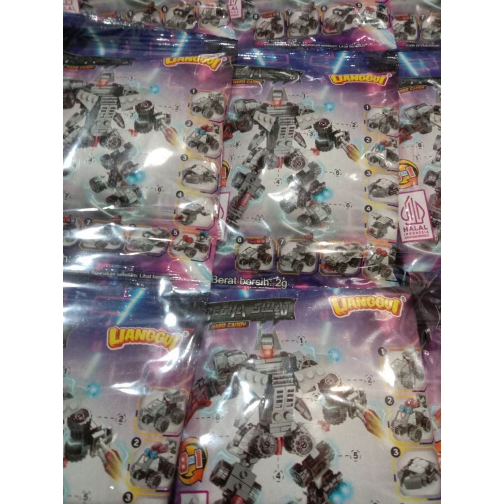 permen suprise candy/lego robot/briks