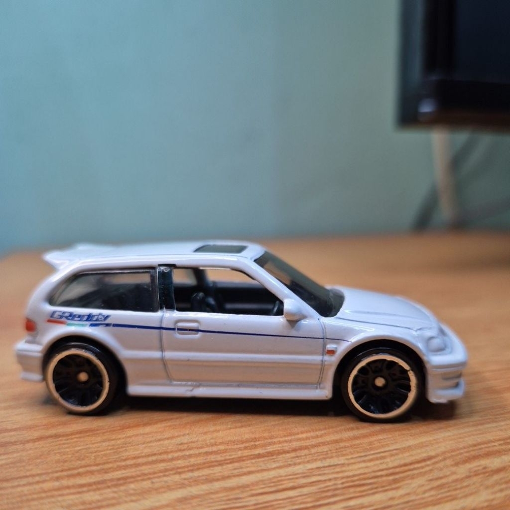 HOT WHEELS HONDA CIVIC EF PUTIH