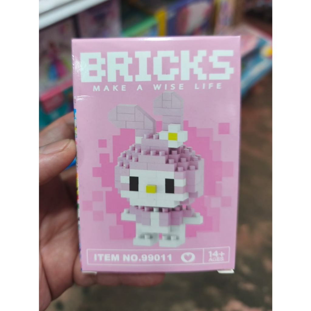 Lego mini block / mainan pasang block karakter sanrio spongebob cs