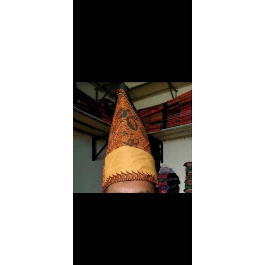 Bulang/Topi adat batak Simalungun