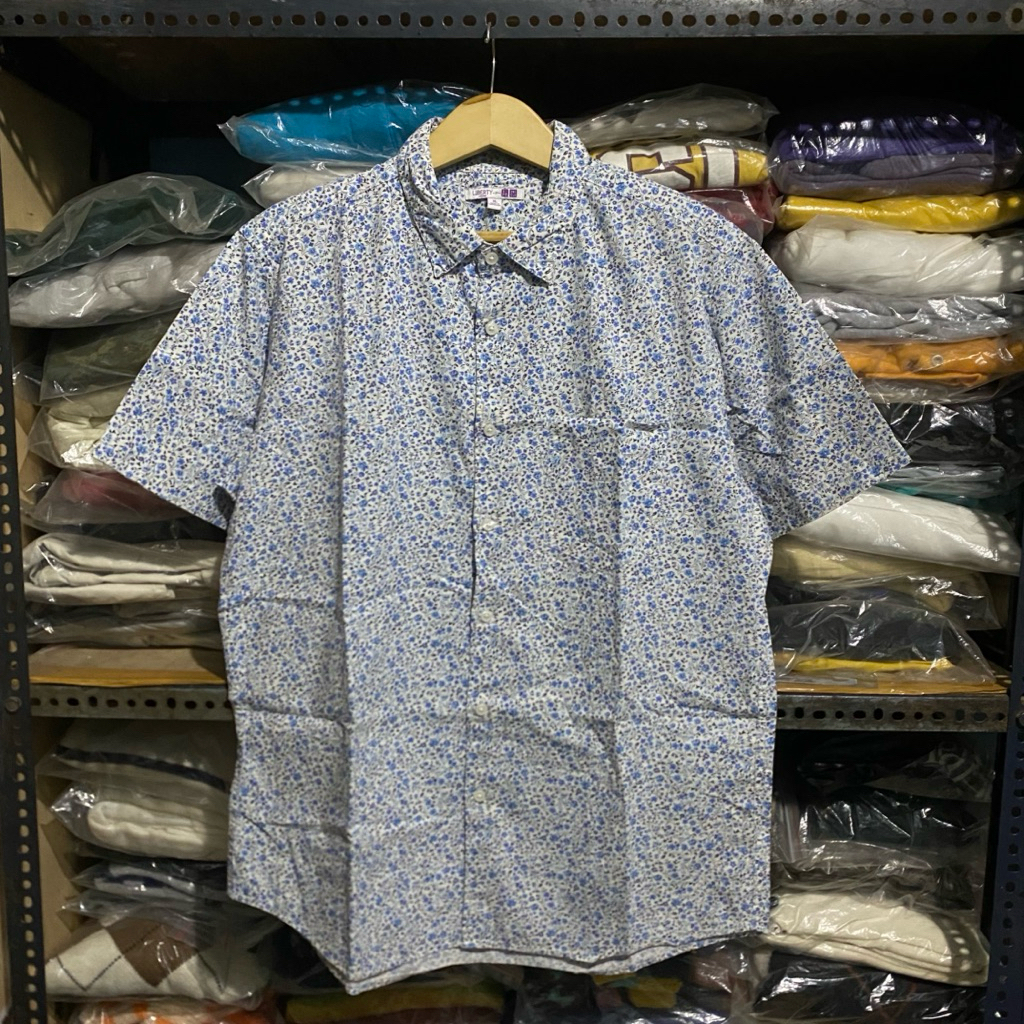 Uniqlo x Liberty London Floral S/S Shirt Biru Size XL 75x60