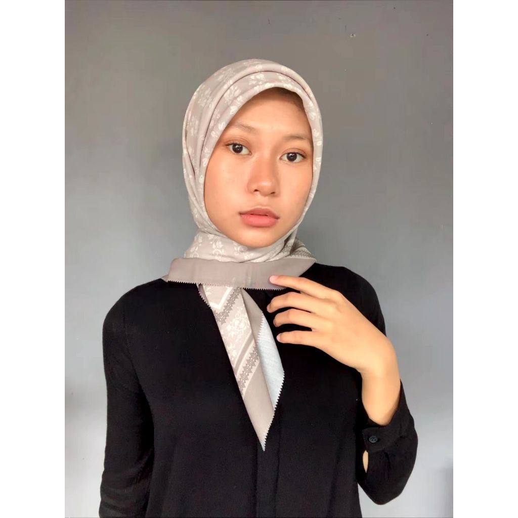 segi empat voal /segi empat voal premium /kerudung segi empat voal cantik