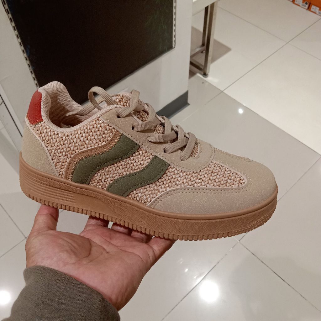 TRISET SEPATU KETS WANITA NEW ARRIVAL ORIGINAL