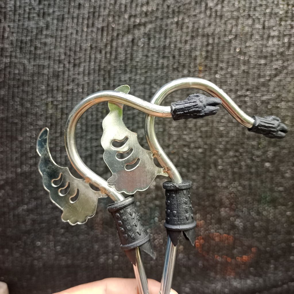 Gantungan Cantolan Sangkar Kandang Perkutut Kutut