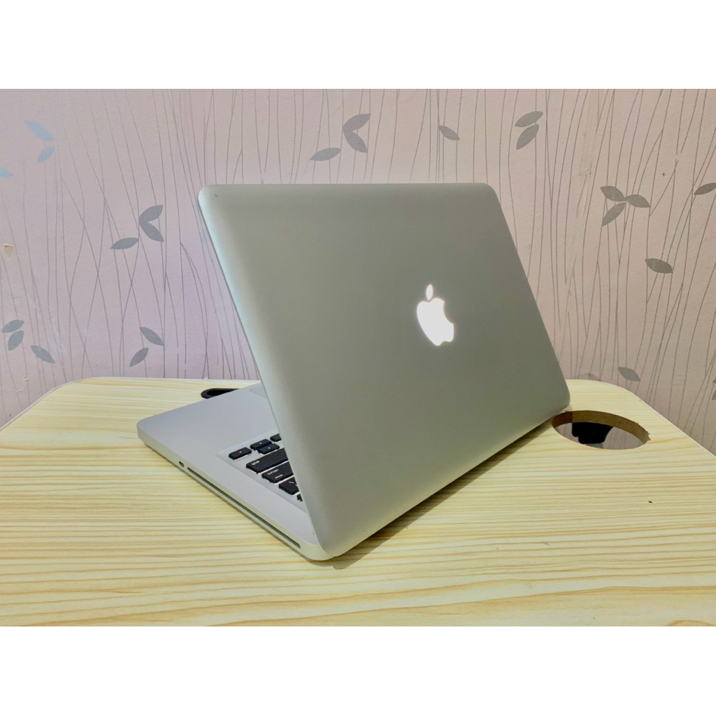 Laptop Macbook Pro 13inc 2012 MD101 i5 SSD HDD Mulus Murah