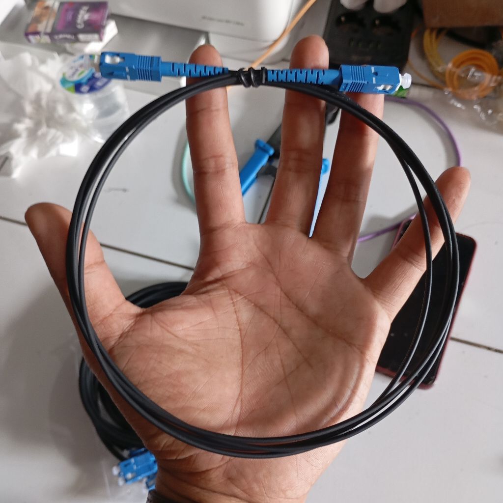Kabel Patchcore Patch Core Pigtail Fiber Optic SC UPC Hitam Outdoor 2Meter