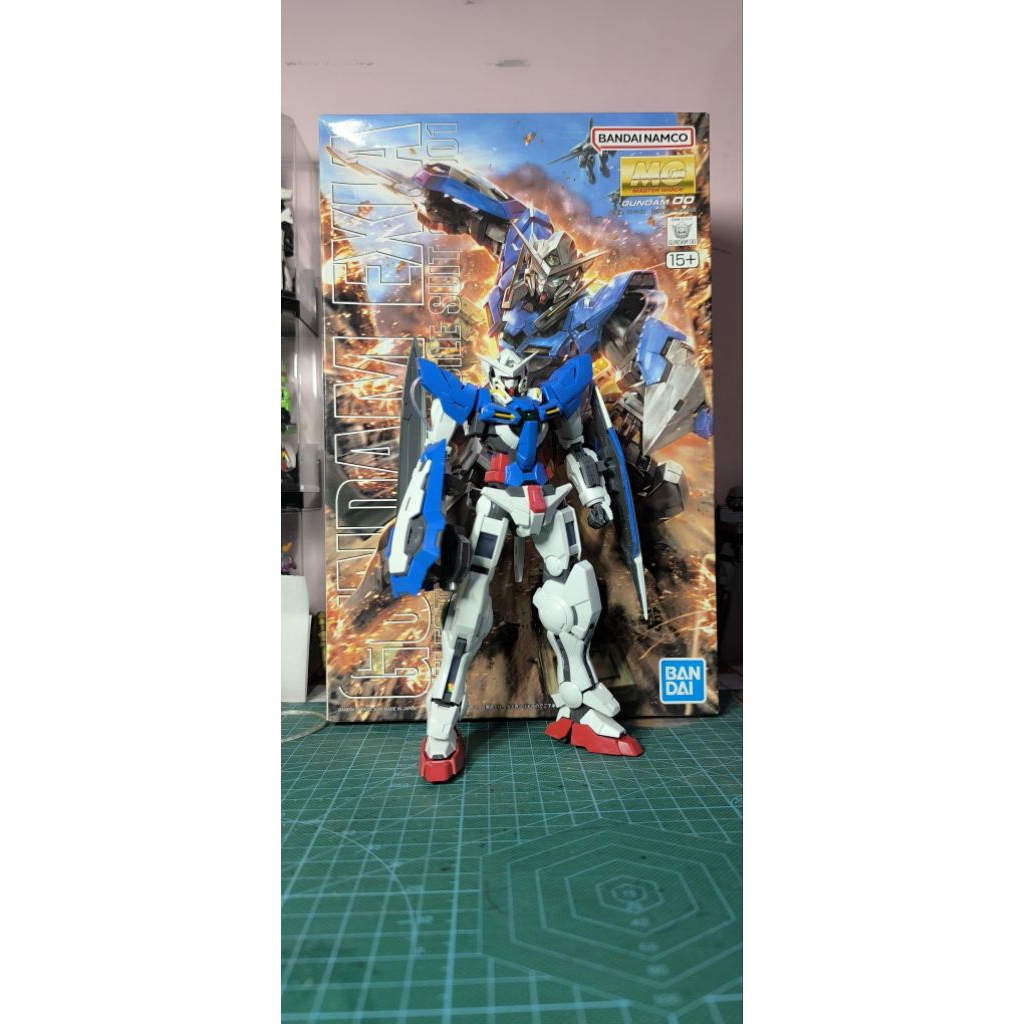 MG 1/100 Gundam Exia Bandai 2nd
