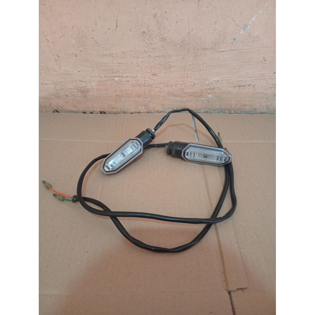 Lampu Sen sein Honda CBR 150 R LED VARIO 125 150 LED ORIGINAL COPOTAN