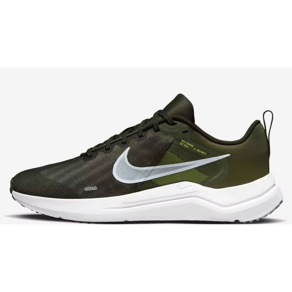 sepatu running nike mens pria