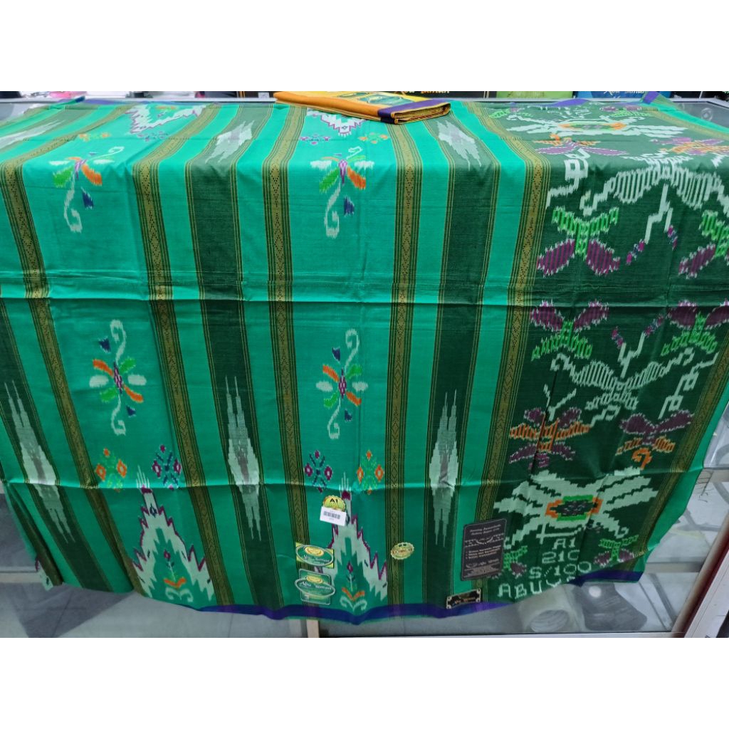 Sarung Manila abu yaman ori full sutra/lamiri donggala sutra