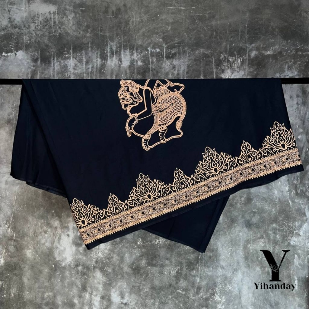 (SEMAR TUMPAL) - Bahan Rayon/Goyor Sarung Batik Wayang Motif Semar Tumpal Dewasa