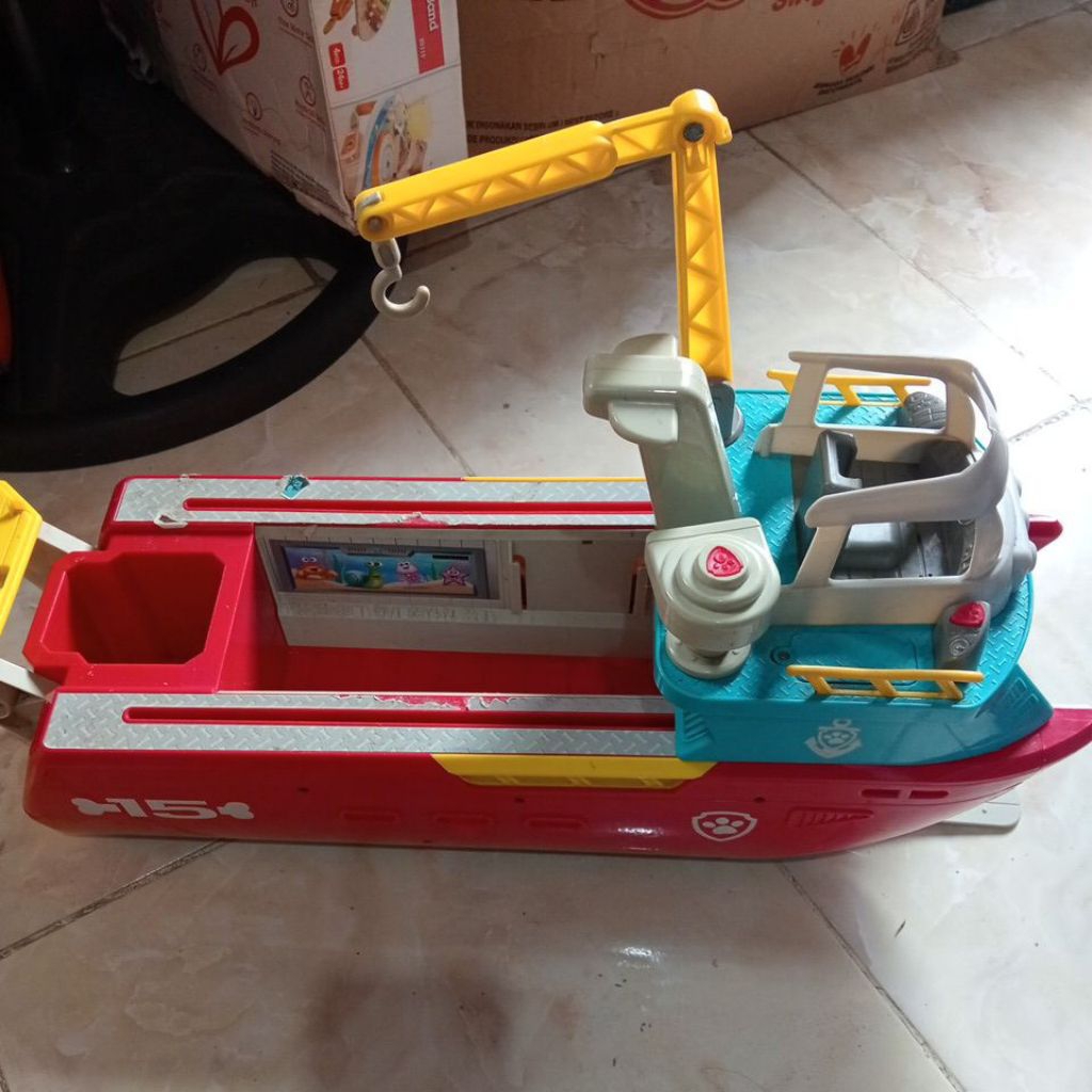 Paw patrol Sea Patroller preloved