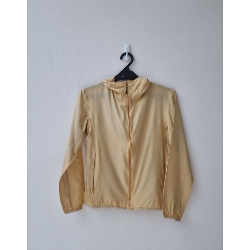 UNIQLO waterproof jacket