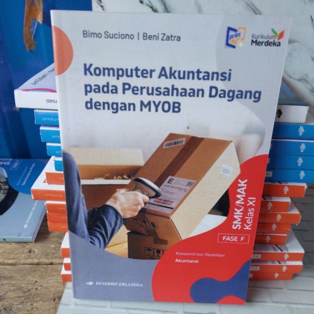 buku baru komputer akuntansi pada perusahaan dagang dengan MYOB SMK kelas 11