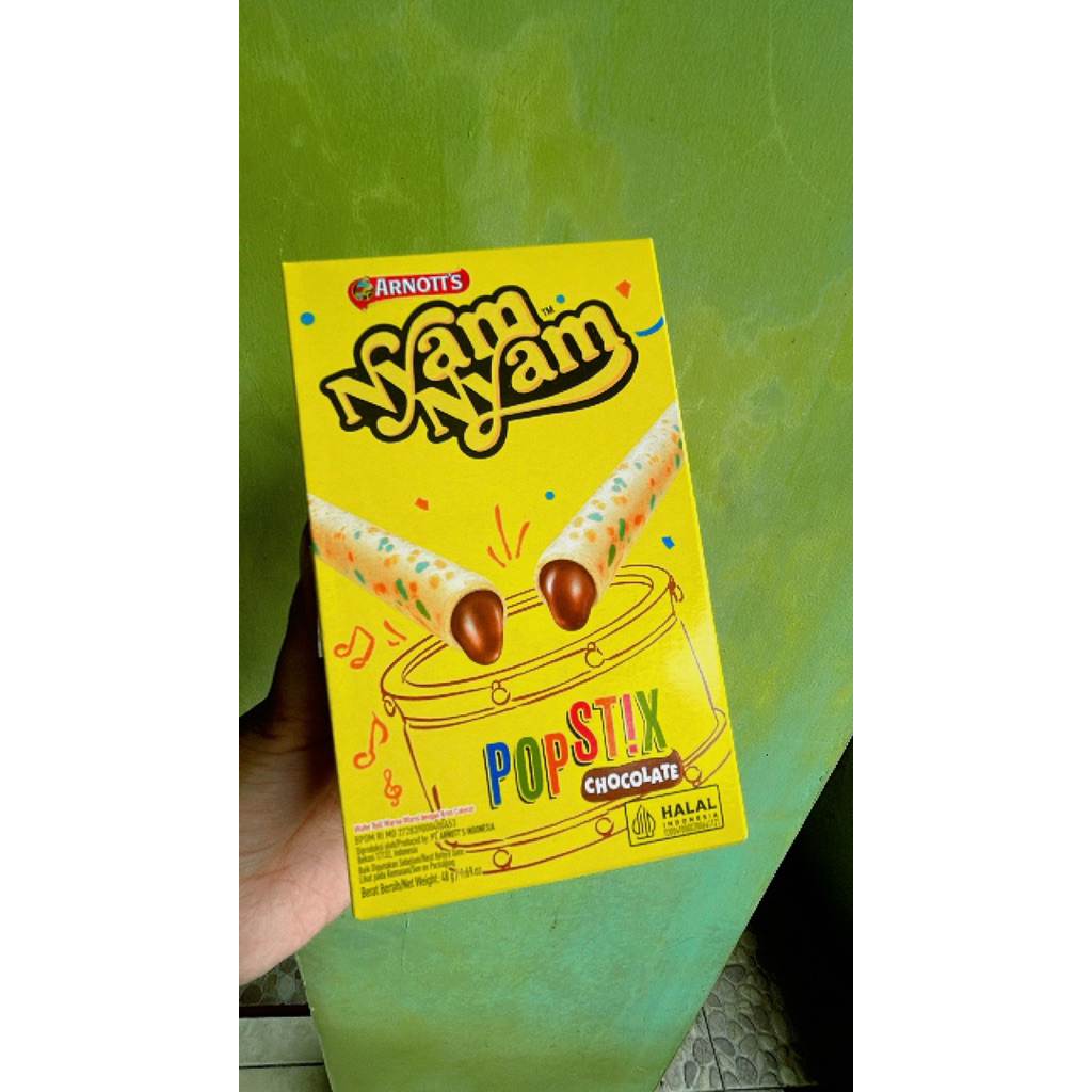 nyamnyam pop stick dapet 2 box
