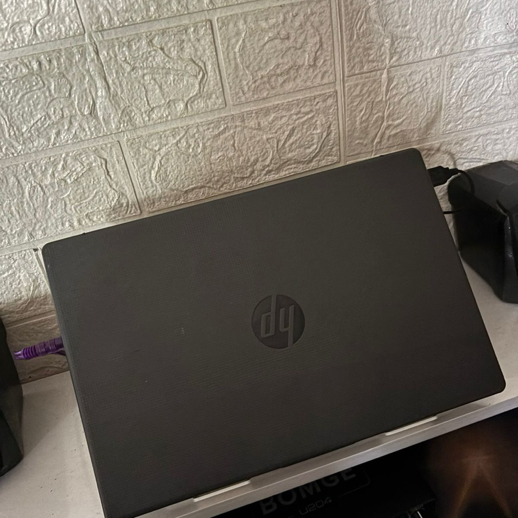 Laptop Hp 245 G10