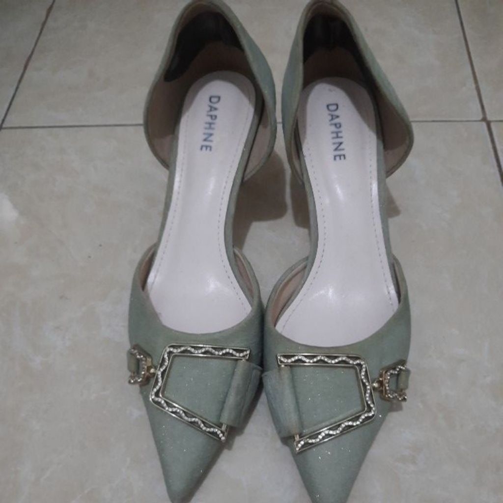sepatu heels  wanita preloved hijau tosca