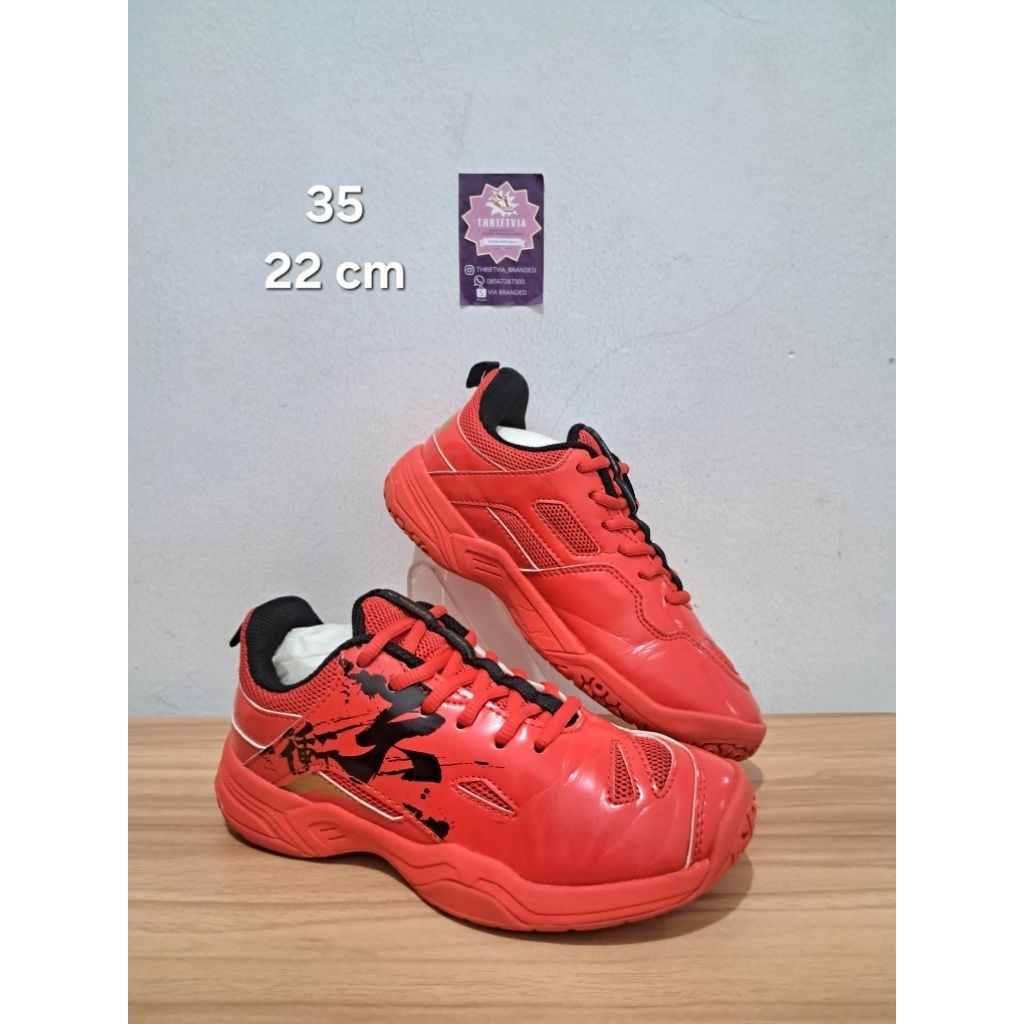 sepatu badminton second size 35