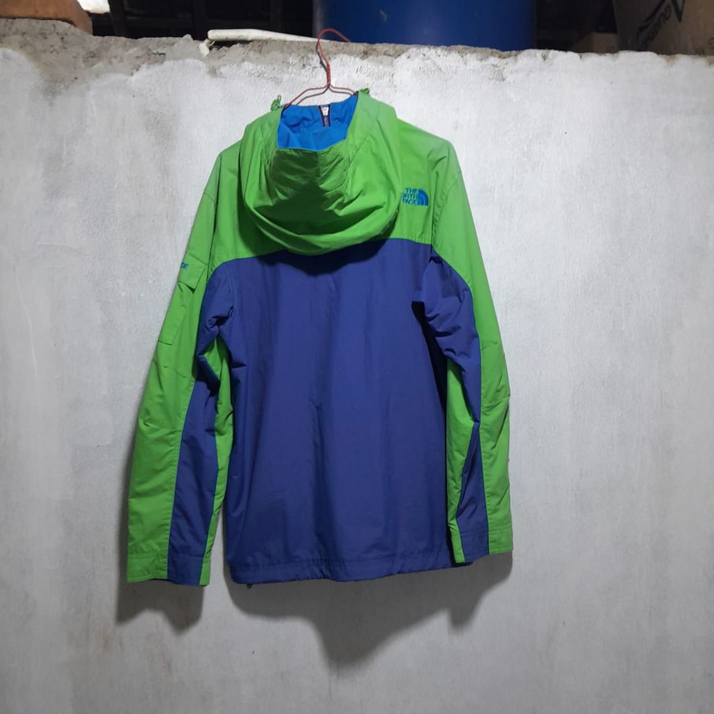 (TNF) The North Face saku samping