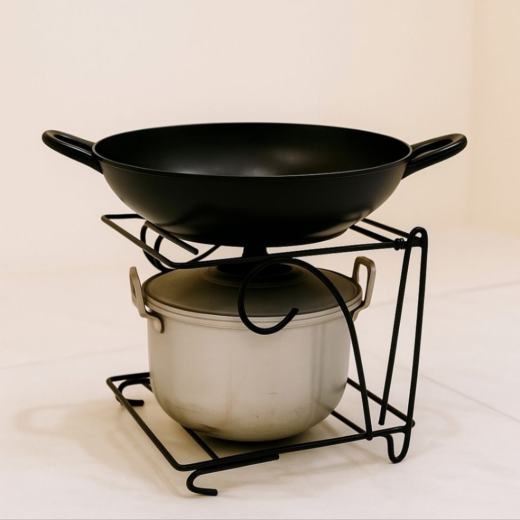 Rak wajan teflon dan panci