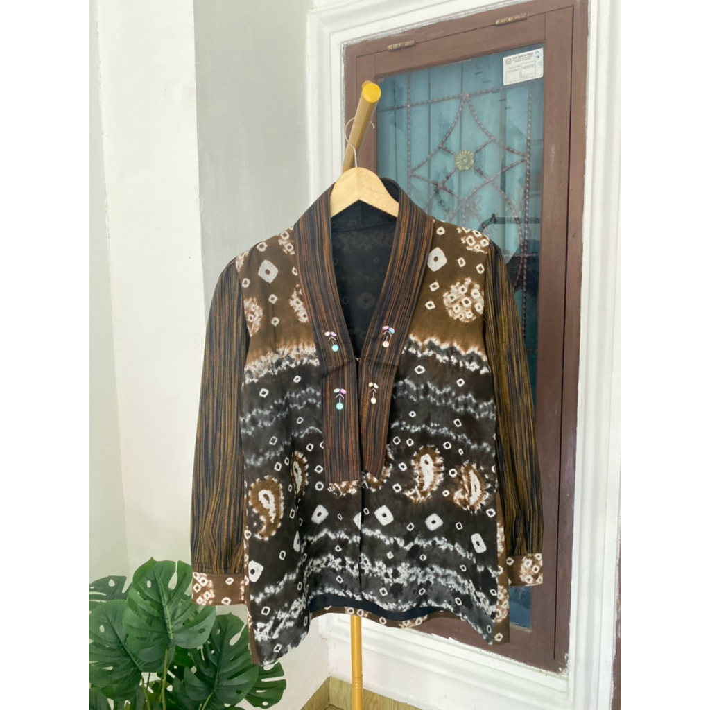 Baju Atasan Wanita Batik / Jumputan Blazer / Outer Terbaru