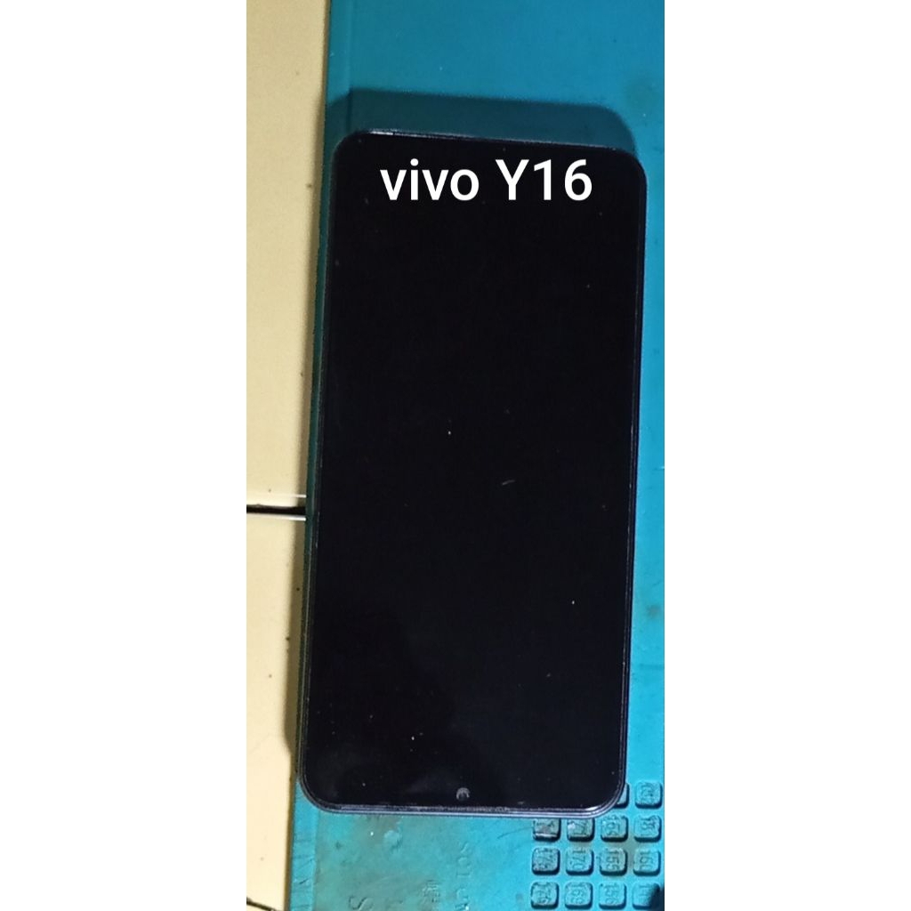 LCD vivo Y16