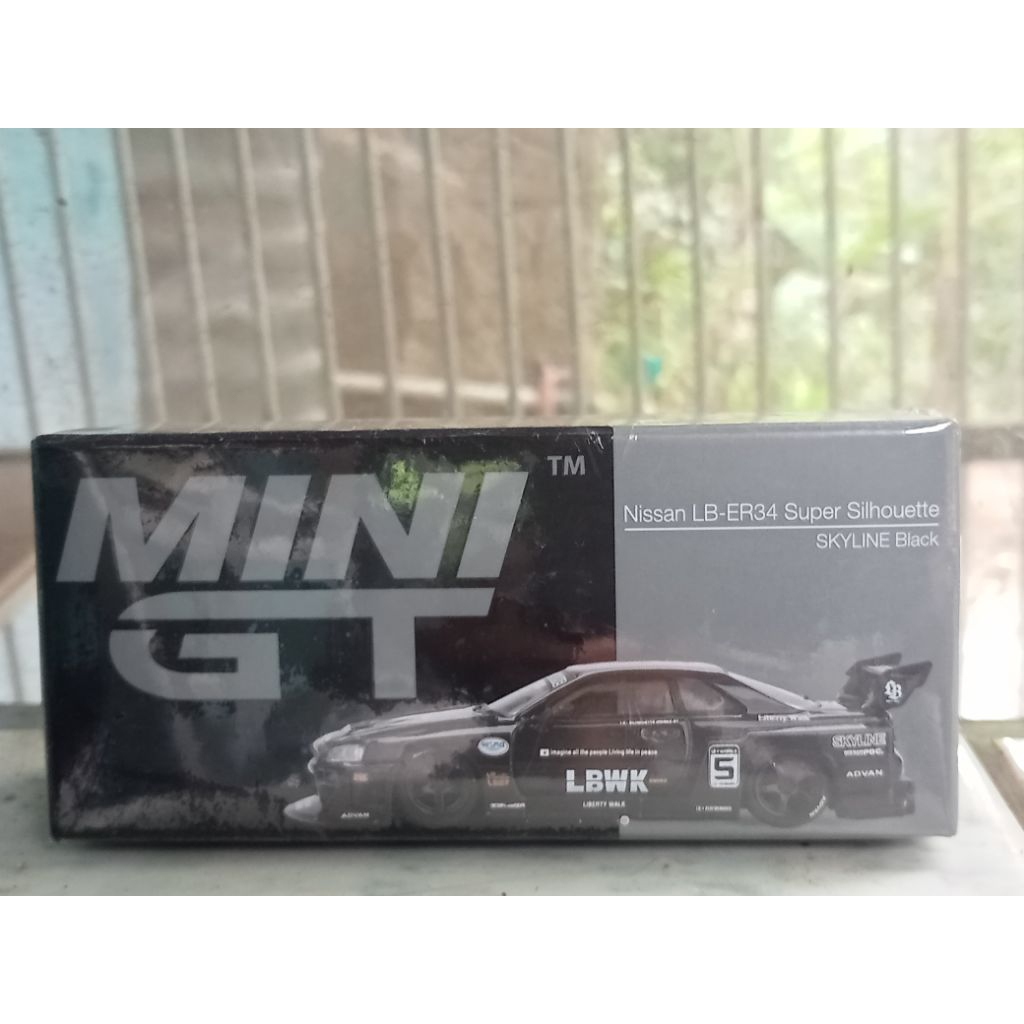 MINIGT - ER34 LBWK SKYLINE BLACK