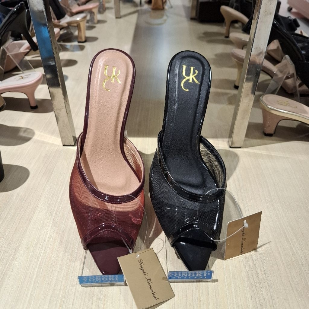 Sandal Heels Wanita Yongki Komaladi ORI