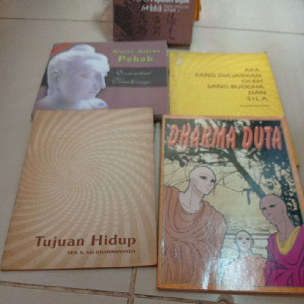 Buku Agama BUDDHA