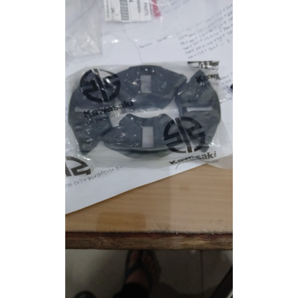 Karet Tromol Kawasaki W 175 Genuine Part