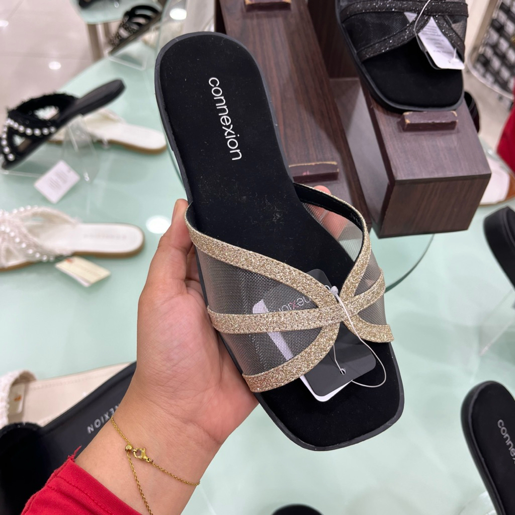 sandal teplek wanita connexion